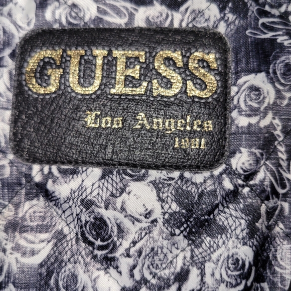 GUESS Raincoat/Jacket With Gold Accents Size Small - Picture 2 of 9